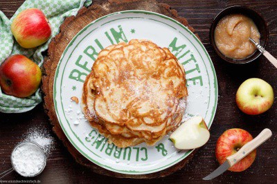 gesunde ernährung apfelpfannkuchen klassisch 400